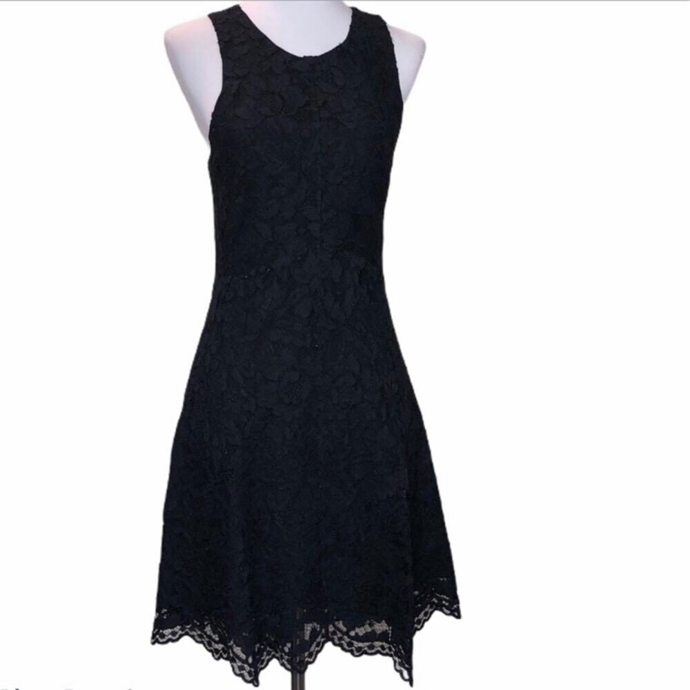 Sandro Lace Sleeveless Black Shift Dress Size 1